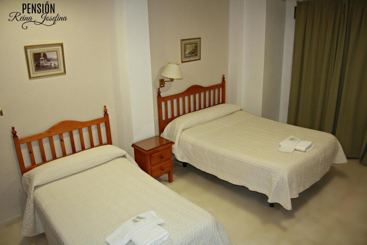 Pension Reina Josefina Santafé Exterior foto